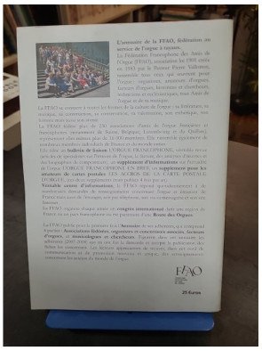 Annuaire Officiel de la Fédération Française de Football 1974-1975 : le guide historique du football français