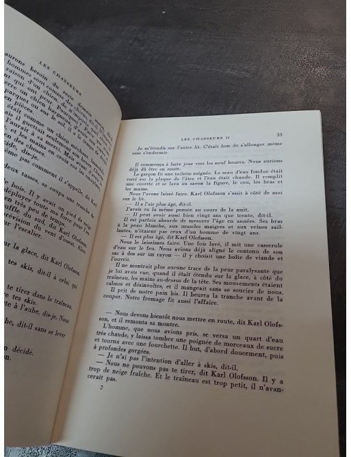 Les Chasseurs par Per Olof Sundman : un thriller psychologique suédois sur la nature humaine et l'isolement (1967)
