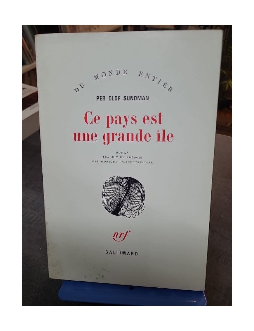 Ce pays est une grande île par P.O. Sundman : la saga islandaise de Ravnkel transposée en un roman scandinave (1980)