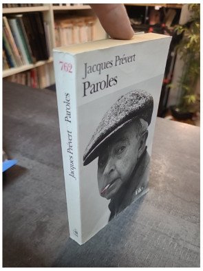 Paroles de Jacques Prévert | Poésie, amour et révolte contre la société moderne