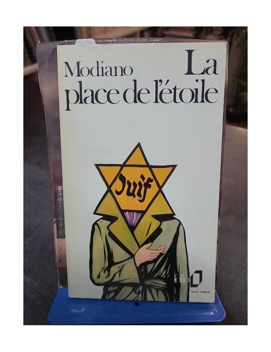 La Place de l'étoile par Patrick Modiano | Premier roman récompensé | Collection Blanche Gallimard