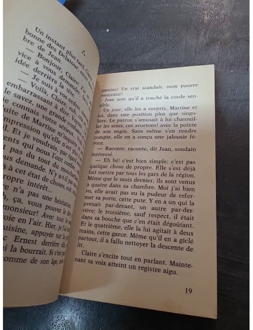 Jean et les trois nuits de la châtelaine (Cécile et Jean n°8) par Jacques de Saint Paul