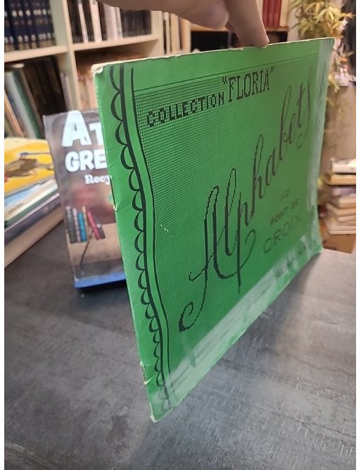 Alphabets au point de croix Album n°4 par Editions Margot