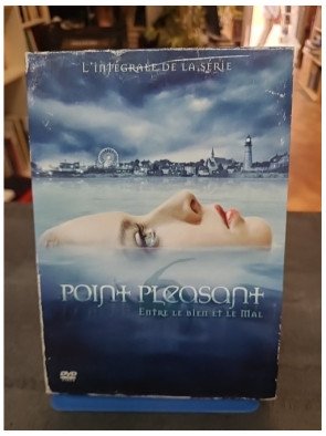 Point Pleasant - Entre le bien et le mal - L'intégrale de la série - John McLaughlin, Marti Noxon, Ben Edlund