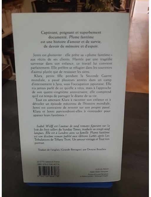 Plume fantôme - Isabel Wolff : récit captivant de survie et secrets