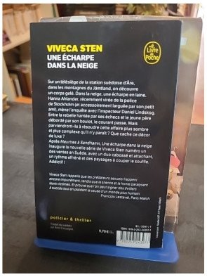 Une écharpe dans la neige - Viveca Sten