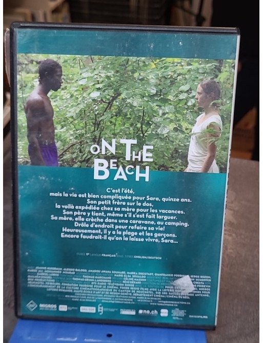 On the beach (DVD)