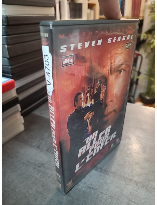 Un Aller pour l'enfer (Belly of the Beast) - DVD