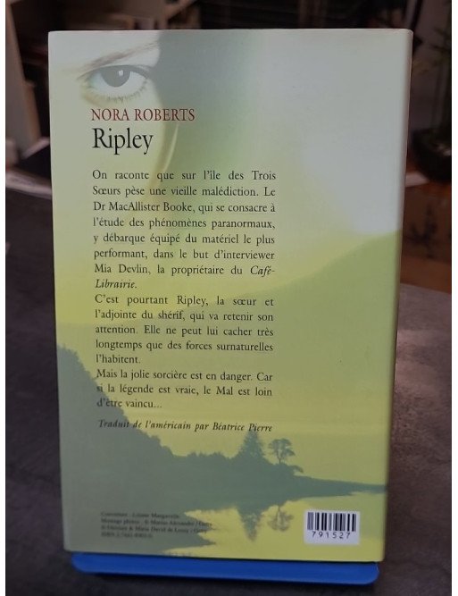 Ripley (L'île des Trois Sœurs) de Nora Roberts tome 2