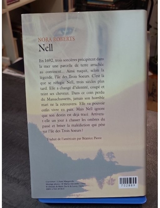 Nell (L'île des Trois Sœurs) de Nora Roberts