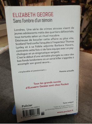 Sans l'ombre d'un témoin d'Elizabeth George
