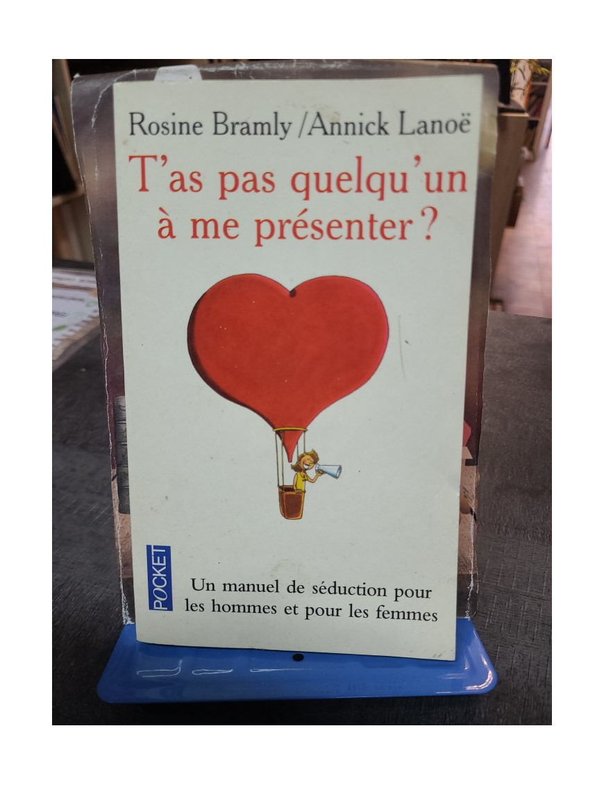 T'as pas quelqu'un à me présenter ?