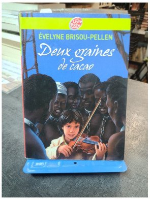 Deux graines de cacao - Évelyne Brisou-Pellen