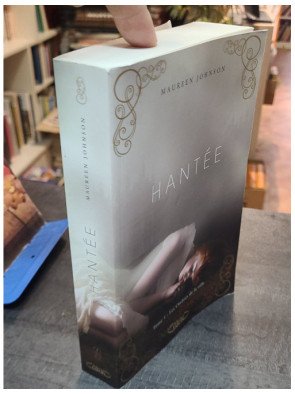 Hantée - Tome 1 : Les Ombres de la ville