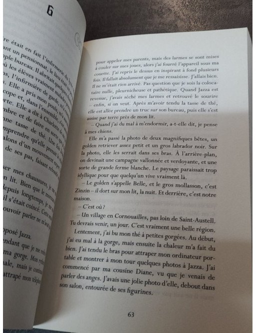 Hantée - Tome 1 : Les Ombres de la ville