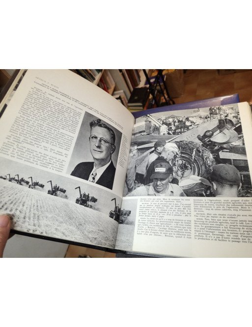 Les Deux Géants - Histoire de l'U.R.S.S. Tome V: De 1929 à nos jours (vendu en lot de 5 volumes)