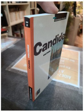 Candide - Voltaire