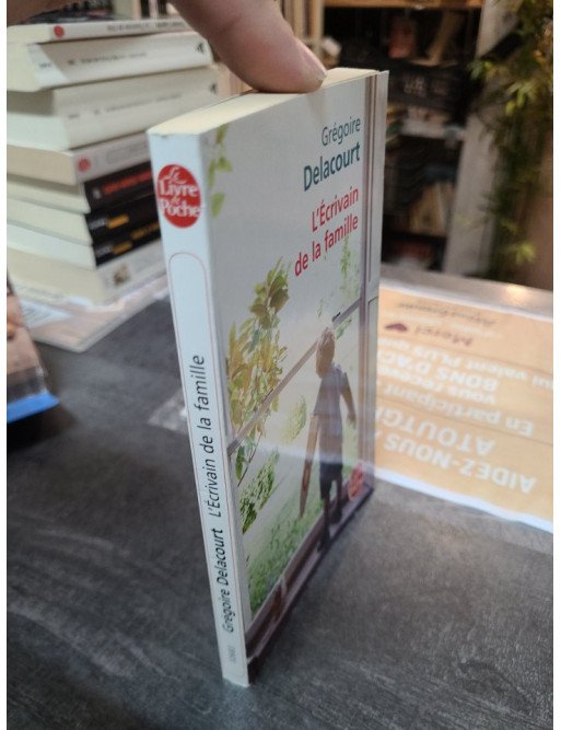 L'Écrivain de la famille - Grégoire Delacourt