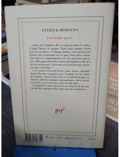 Un cirque passe – Patrick Modiano