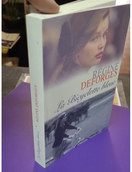 La Bicyclette Bleue – Régine Deforges