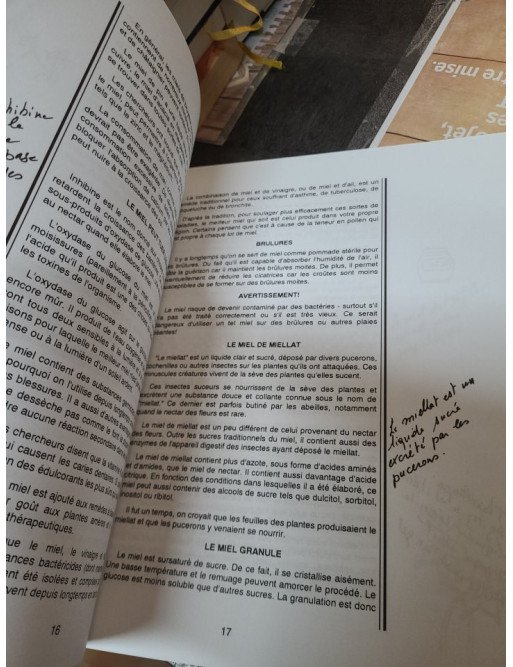 The Honey Book Emily Thacker édition 1994 livre du miel