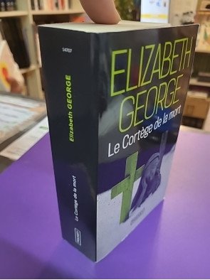 Le cortège de la mort d Elizabeth George