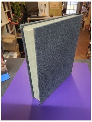 Le livre des armes. Tome 4 – Les armes de la Résistance. Dominique Venner