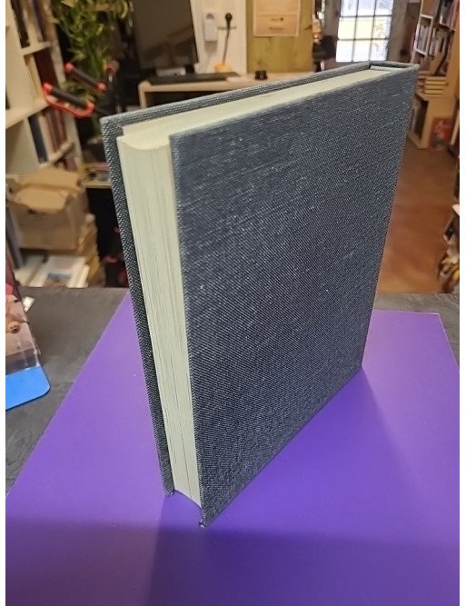 Le livre des armes. Tome 4 – Les armes de la Résistance. Dominique Venner