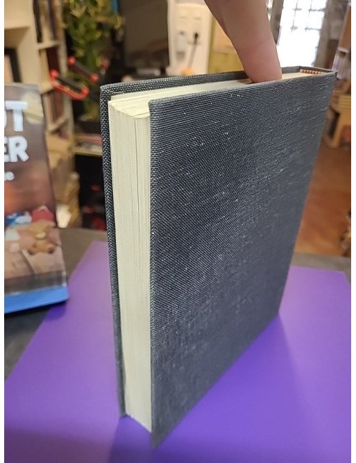 Pistolets et revolvers – Le livre des armes Tome 1. Dominique Venner