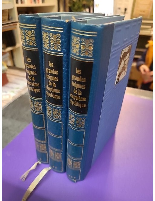 Les grandes énigmes de la cinquième république Bernard Michal