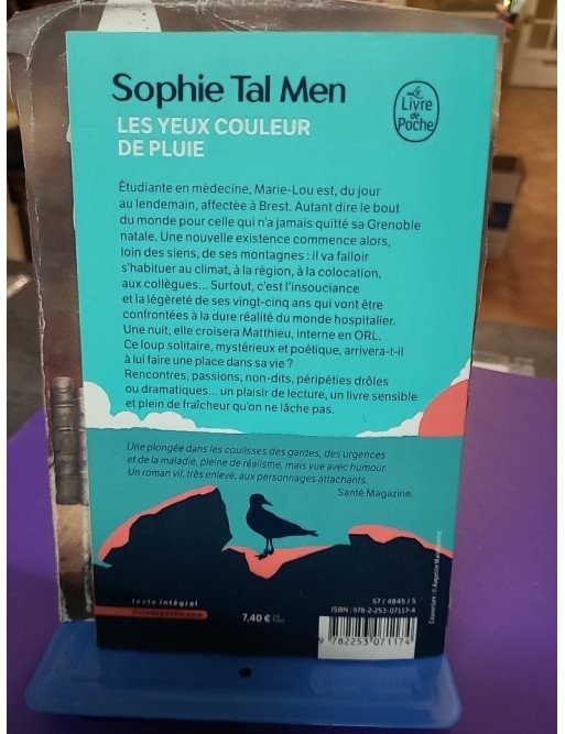 Les Yeux couleur de pluie