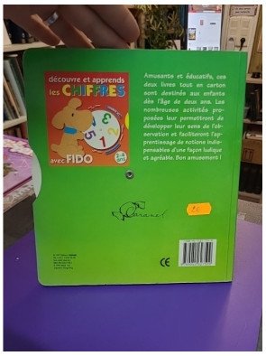 Découvre et apprends les couleurs avec Fido - Caramel