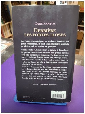 Derrière les portes closes