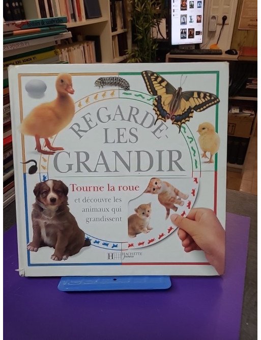 Regarde-les grandir - Tourne la roue et découvre les animaux qui grandissent