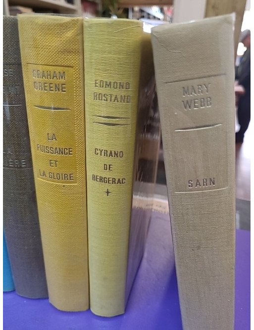 Lot de 7 livres colorés – Éditions Bernard Grasset, collection Super