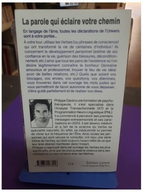La Parole qui éclaire votre chemin – 111 verbes pour changer votre vie