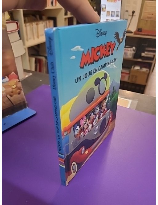 Mickey un jour en camping-car – Disney