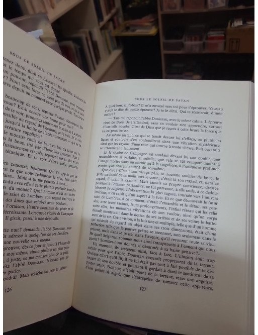 Sous le soleil de Satan