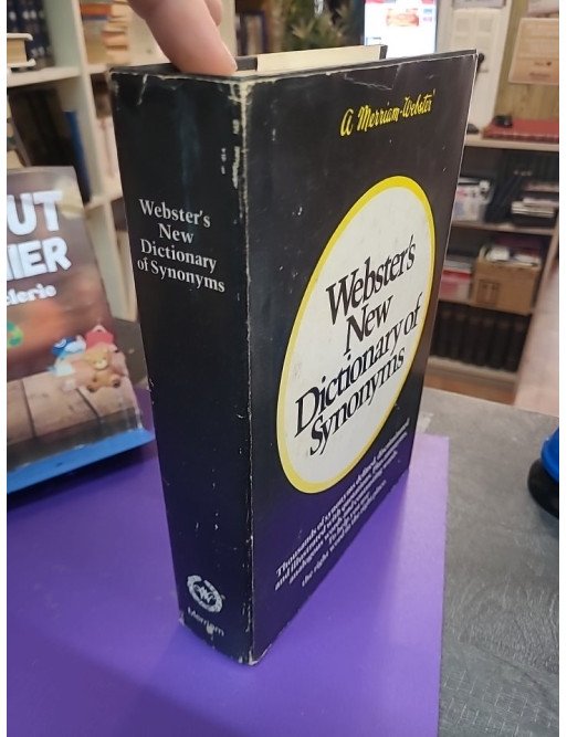 Webster's New Dictionary of Synonyms – Merriam-Webster