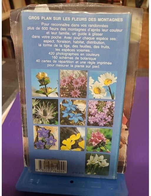 Gros plan sur les fleurs des montagnes - Wolfgang Lippert