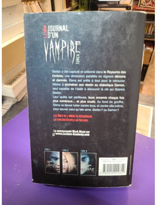 Journal d'un vampire - Tome 4 - Le royaume des ombres