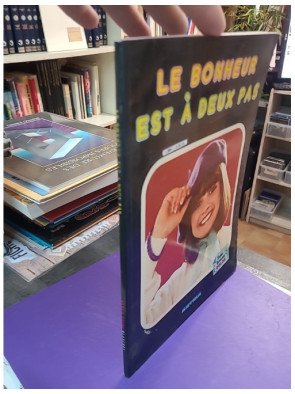 Le bonheur est à deux pas - D. C. Thomson