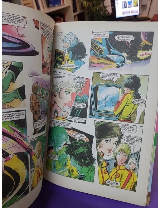 Le bonheur est à deux pas - D. C. Thomson