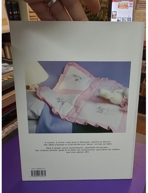 Cadeaux pour une naissance – Claude Schmill-Van den Berghe