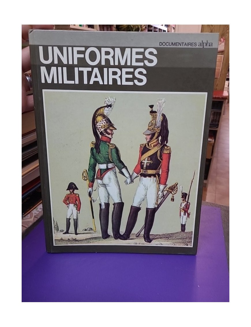 Uniformes militaires – Documentaires alpha