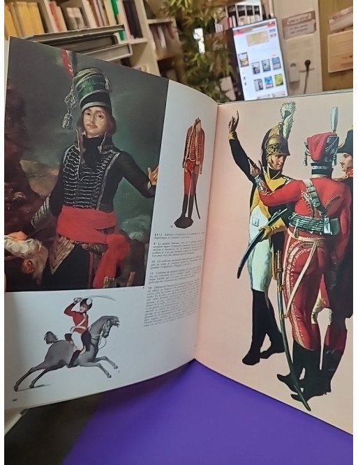 Uniformes militaires – Documentaires alpha