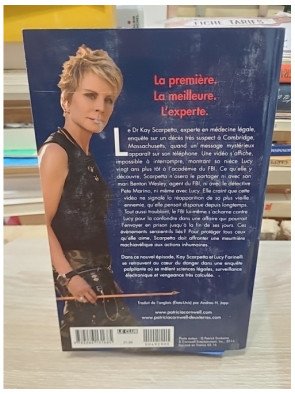 Livre Inhumaine + Chaos + La griffe du Sud + Registre des morts + Signe suspect + Monnaie de sang – Patricia Cornwell