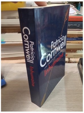 Livre Inhumaine + Chaos + La griffe du Sud + Registre des morts + Signe suspect + Monnaie de sang – Patricia Cornwell