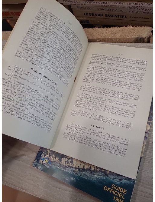 Lot de 2 guides pratiques et historiques de Bonifacio (1936 et 1994)