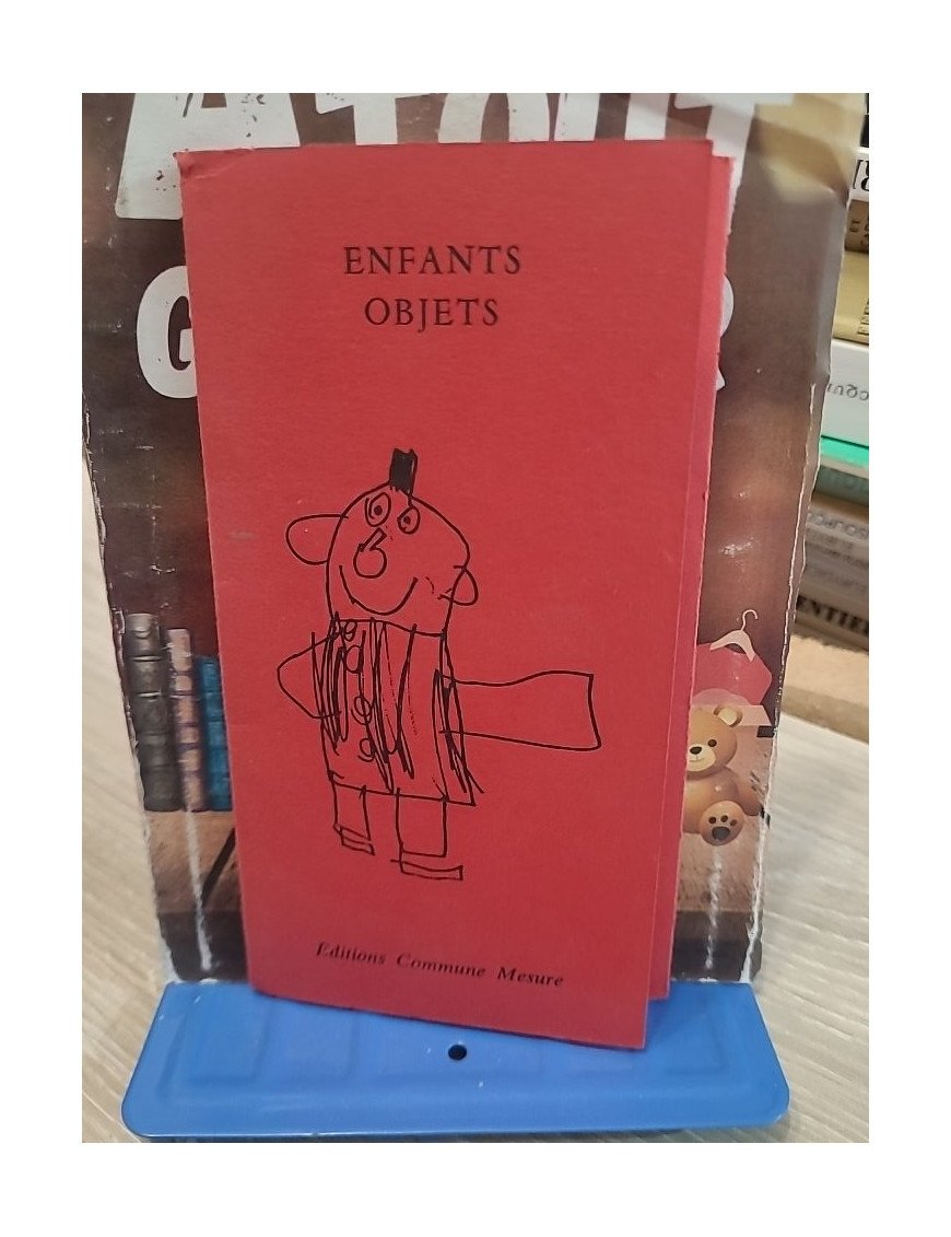 Enfants objets - Éditions Commune Mesure